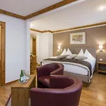 Hotel Stern