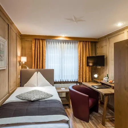 Stern Hotel 4*